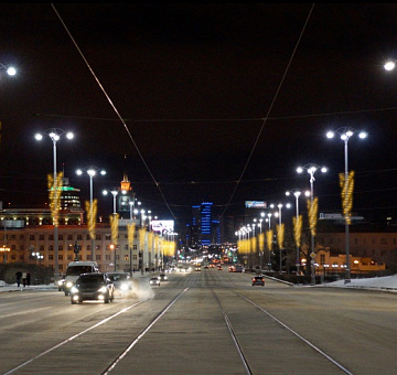 Оборудование компании «Сандракс» применили в проекте «СТК МТ Электро» по реализации праздничного освещения улиц Екатеринбурга